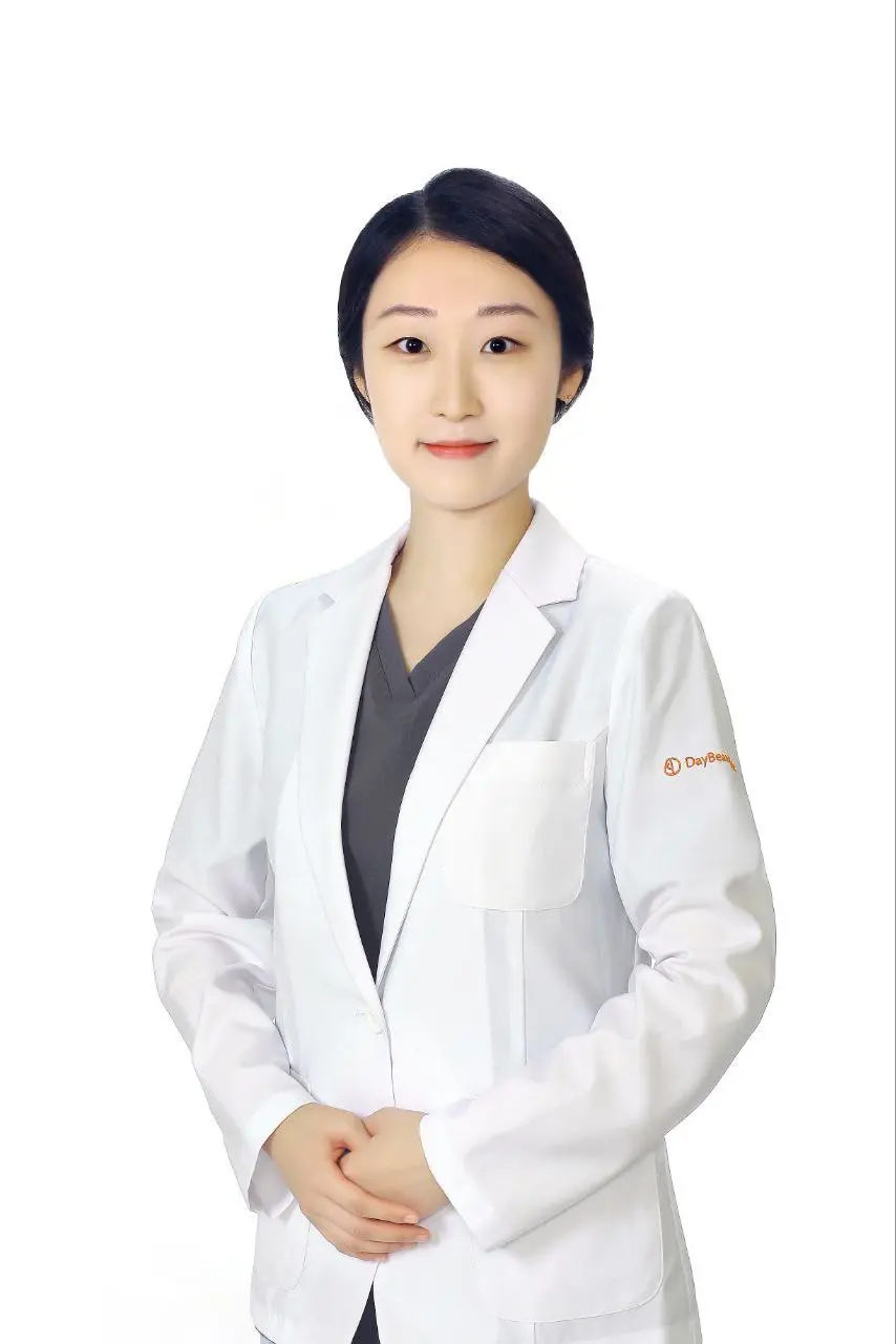 김유진