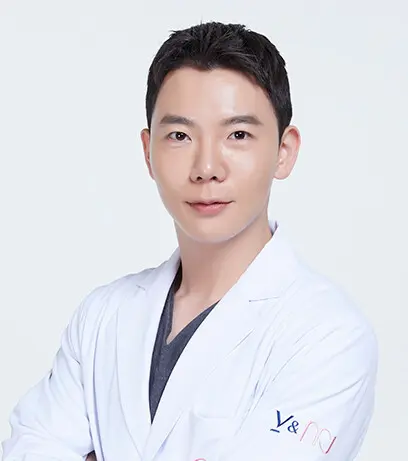 李秉斗