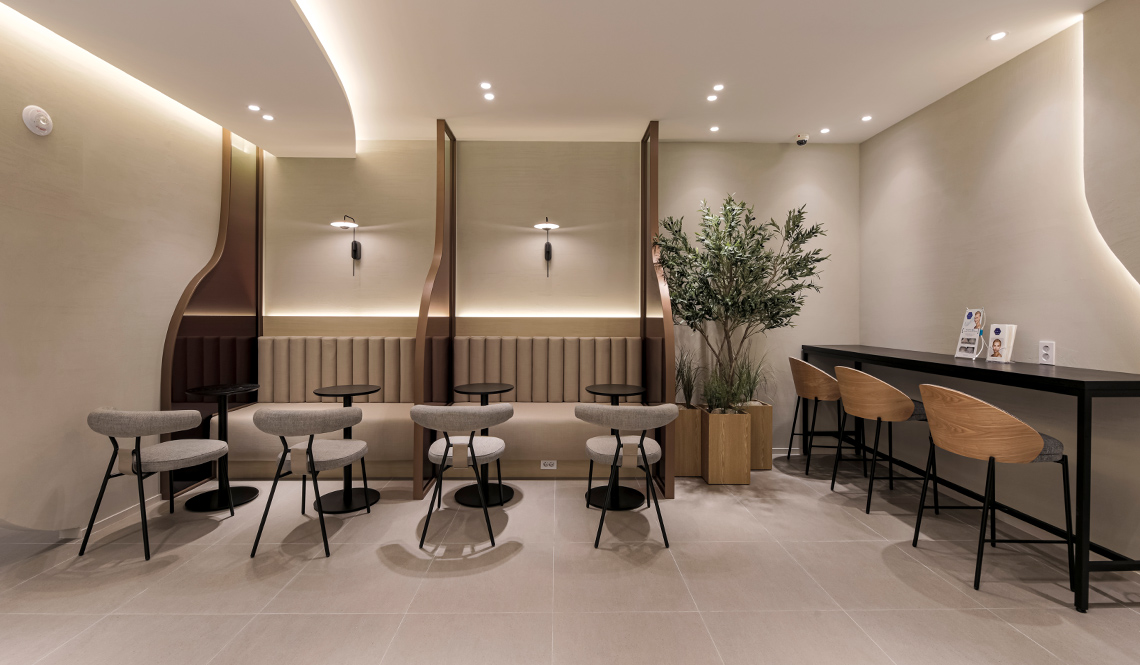 T-Up皮膚科金熙京院長背景