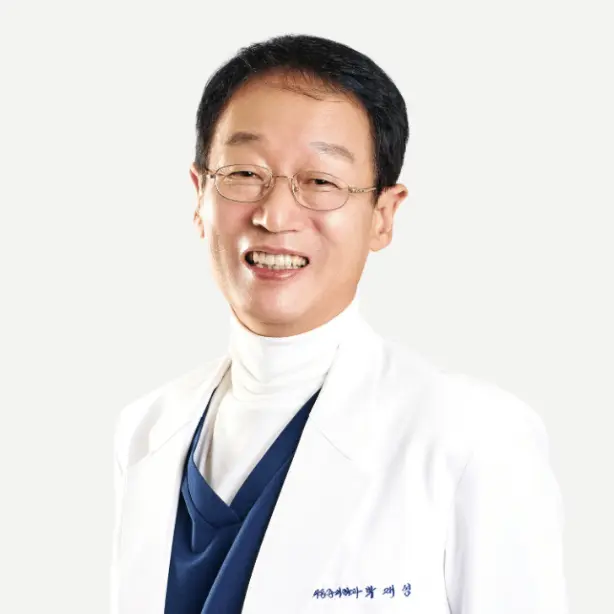 Jae Young Park