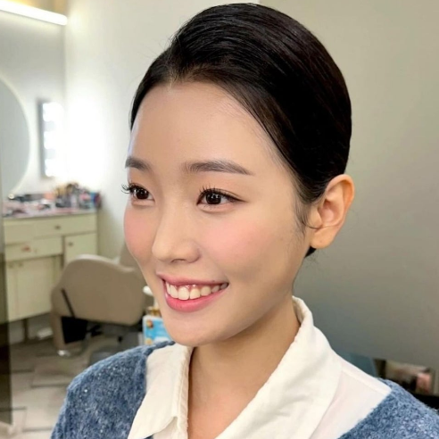 空服員化妝髮型