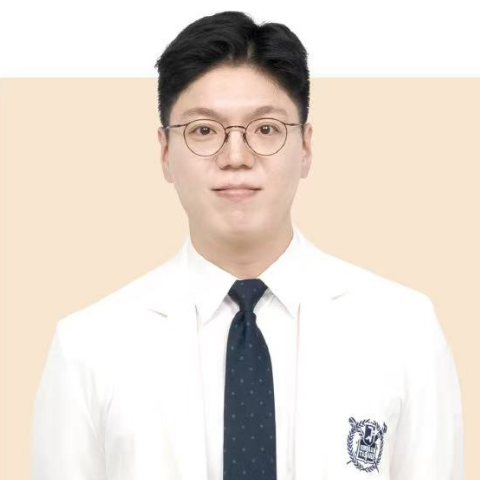 李东健