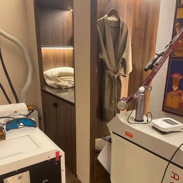 丽芬聚弘大国际店