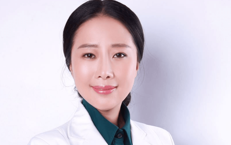 黄婵