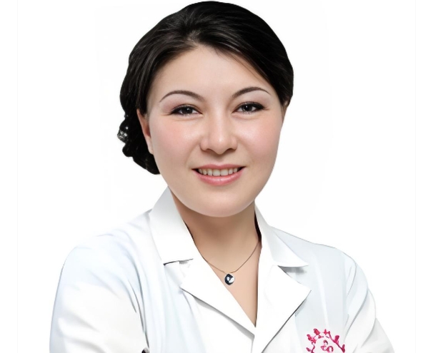李雪梅
