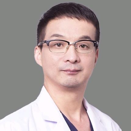 方根龙 医生
