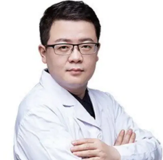 普潇