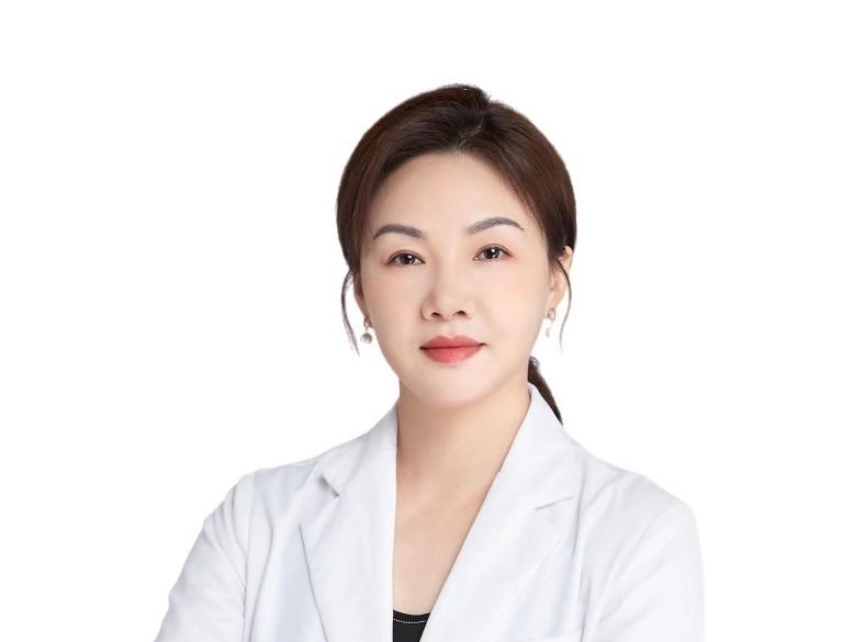李忠菊