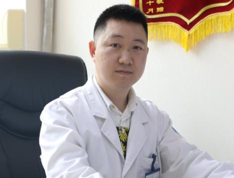 龙德刚 医生