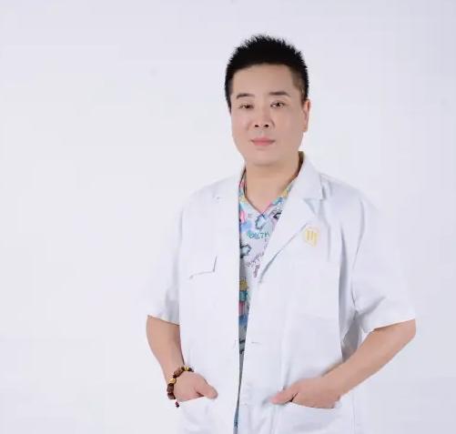 王树坚 医生