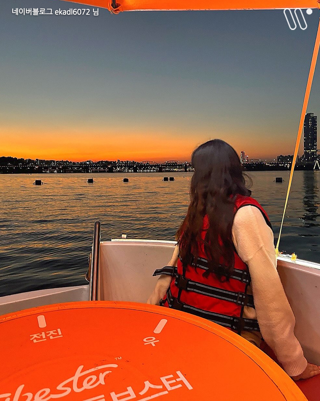 ⛵️汉江新玩法!坐透明小船看日落夜景