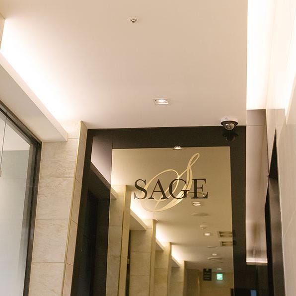 sage 明星直腿医院