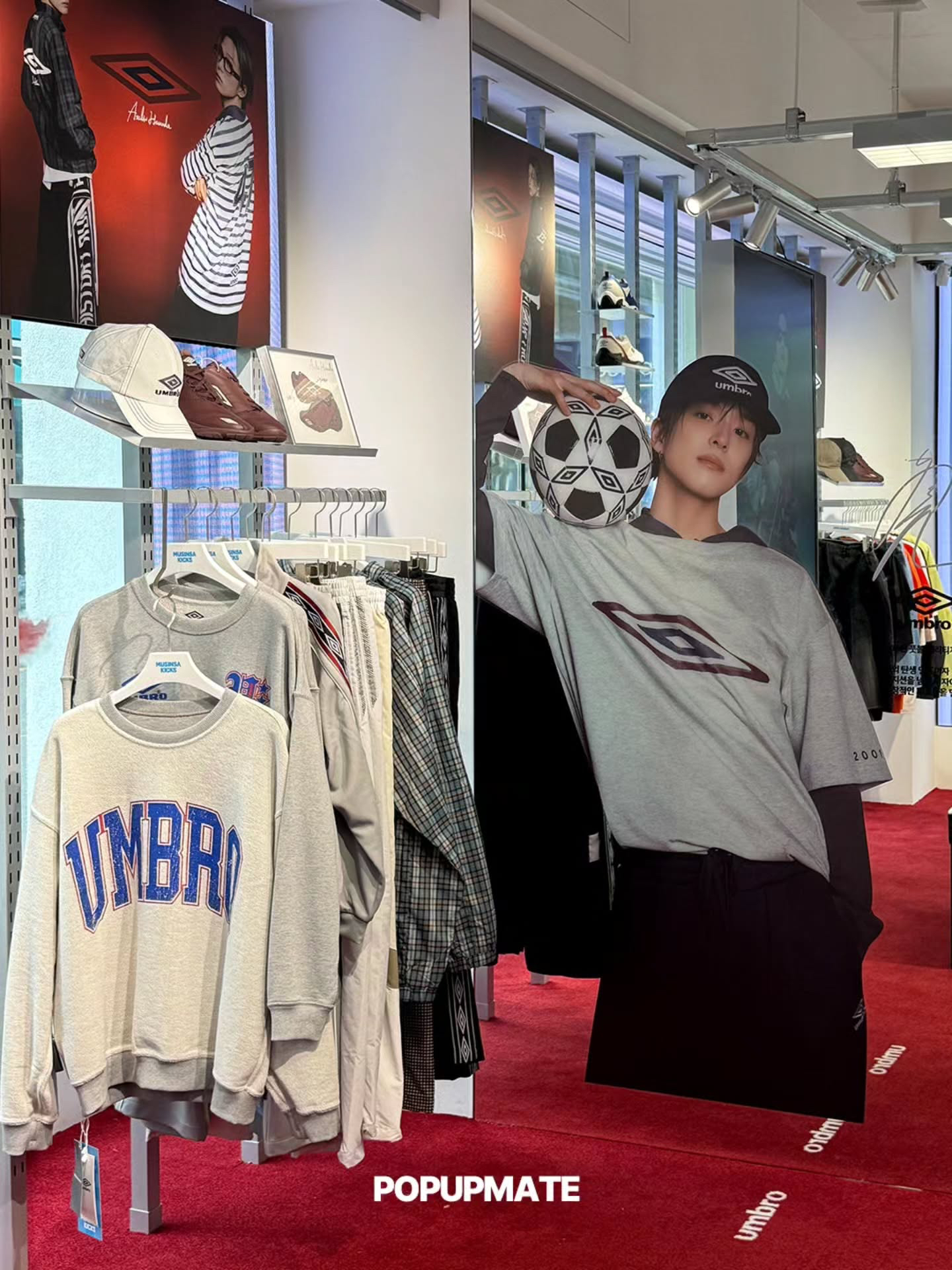 🎨ASAHI亲手设计！Umbro × TREASURE联名系列弘大快闪店限时开放🔥