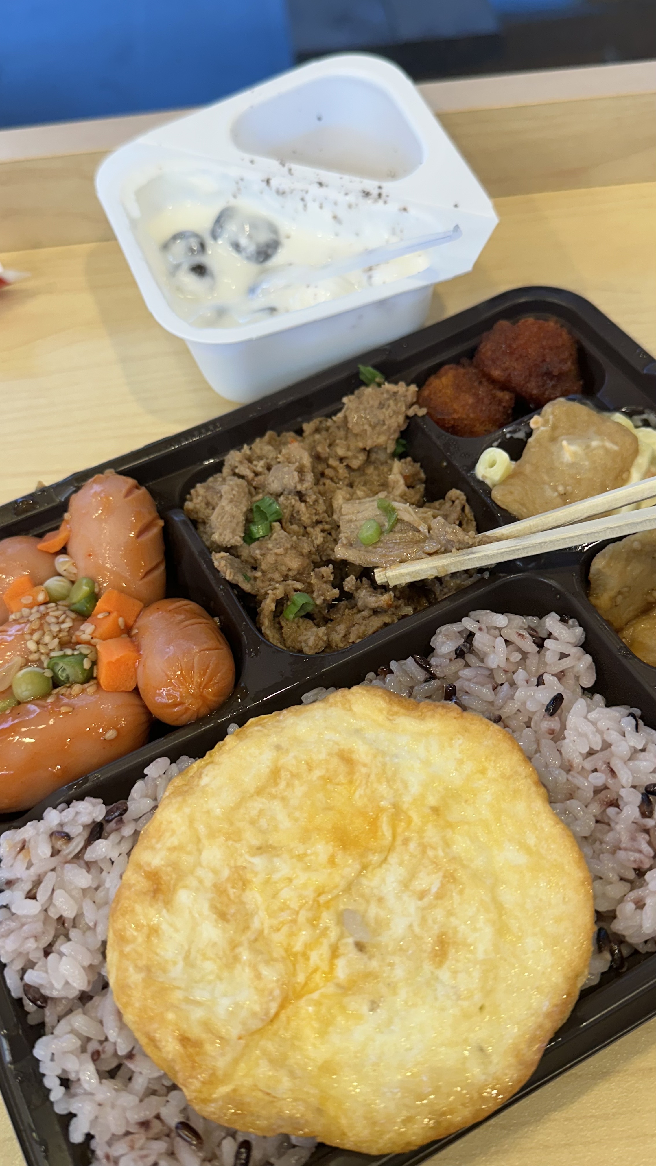 都给我去买cu便利店这个盒饭！！！！