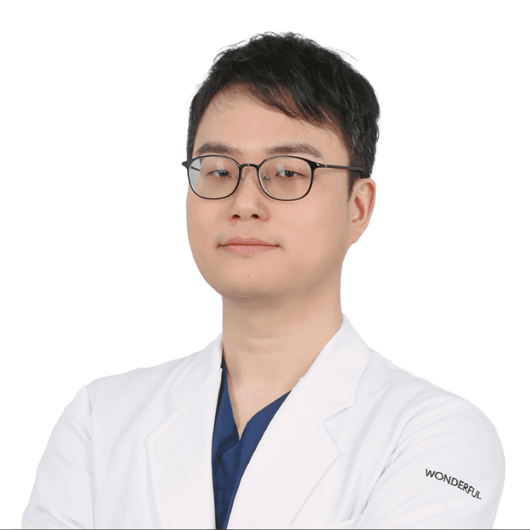 李洸行