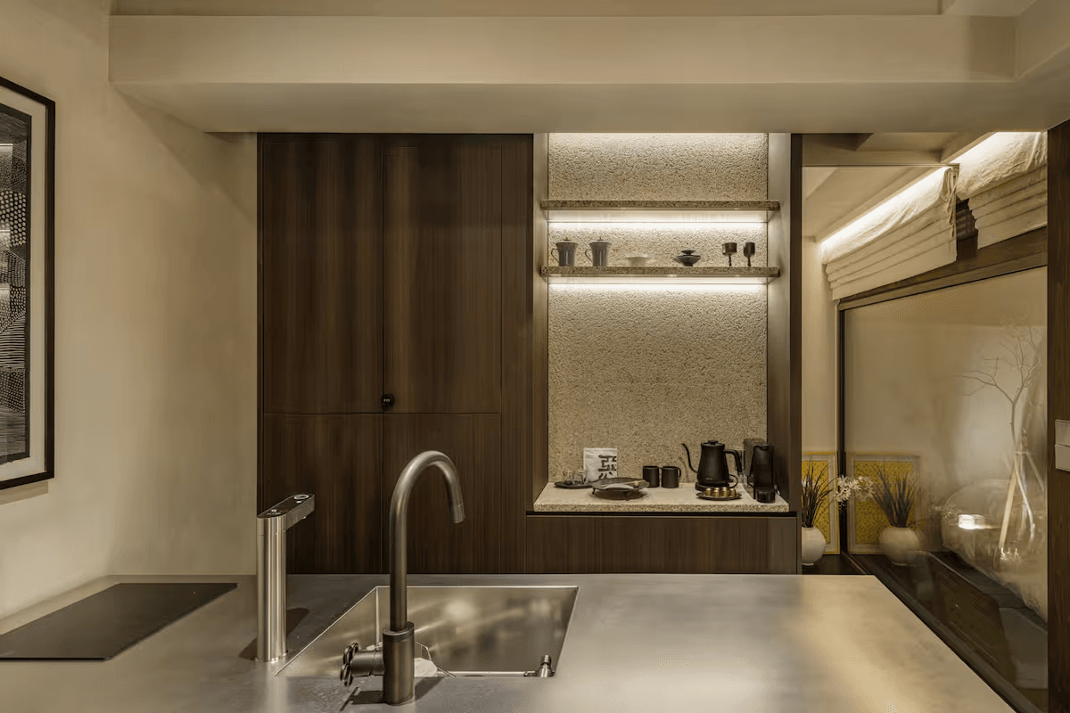 Airbnb – The Cona Hanok – Byulonjae #หรูหรา#อยู่ใกล้รถไฟใต้ดินเพียง 3 นาที บ้านพัก · 2 ห้องนอน...