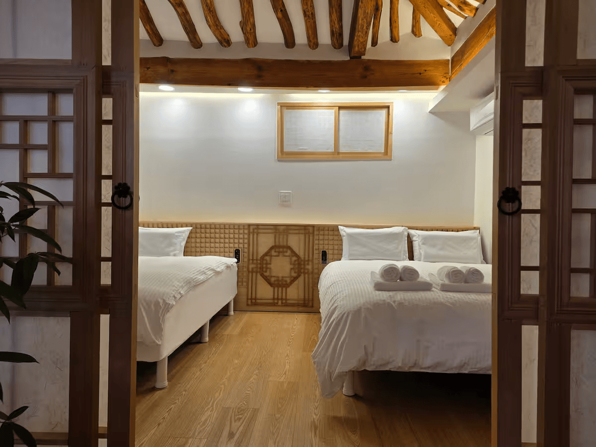 Airbnb – Traditional Korean hanok, just 2 minutes’ walk to the subway station, 1 minute away from the airport bus stop. Residence · 3 bedrooms / 4 beds... 1