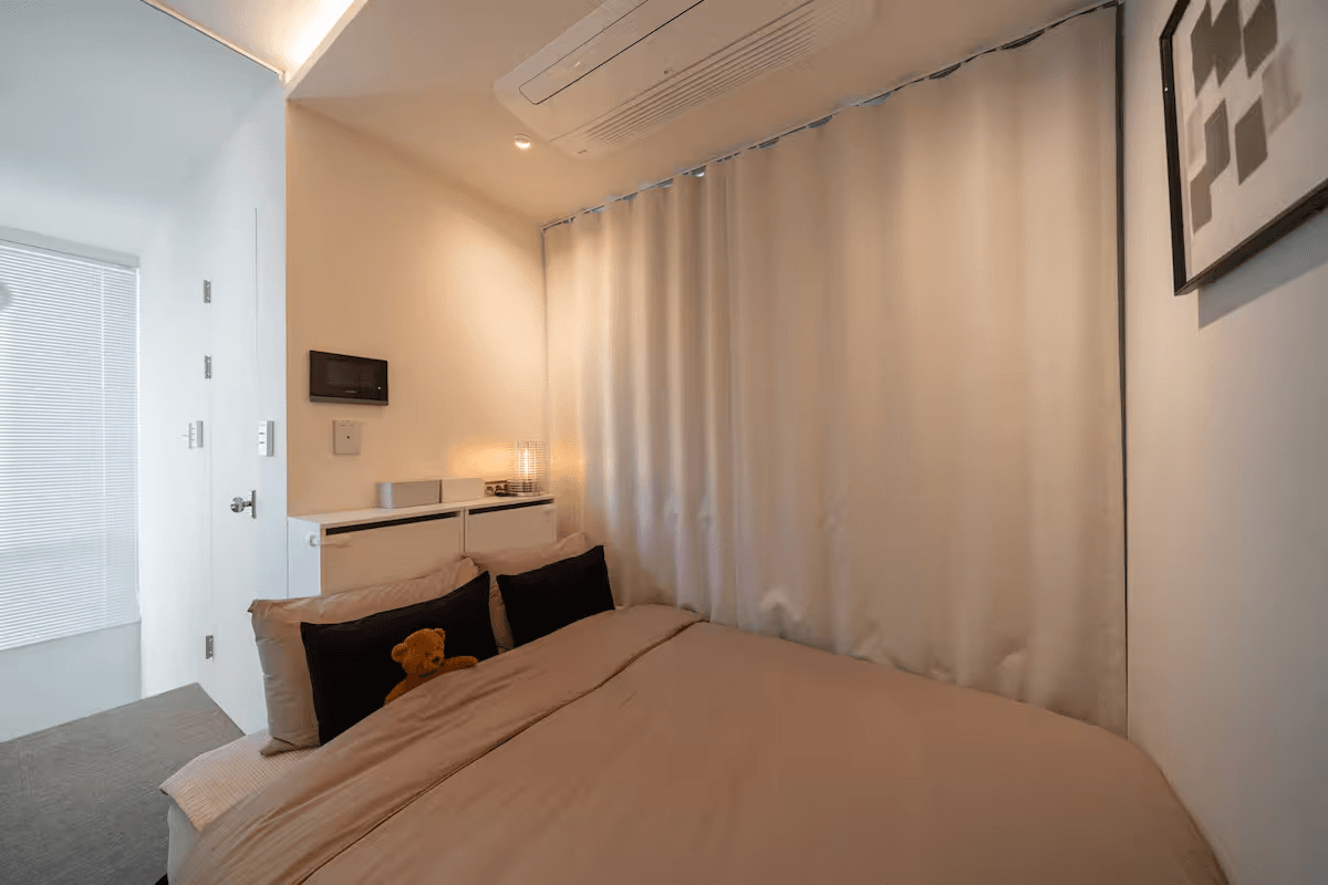 Airbnb – Kwansook Rooftop Residence near Daeheung Station in Hongdae · 2 bedrooms / 3 beds / 2 bathrooms. This is a K... 1