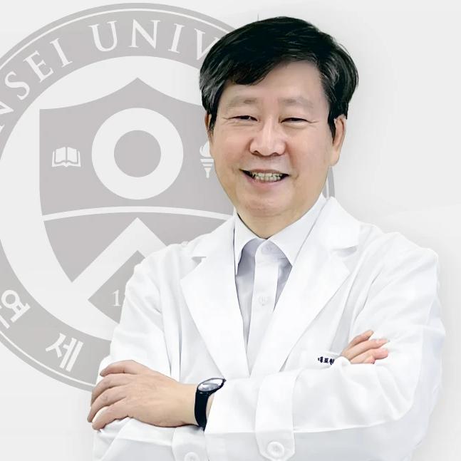 Hyeonsik Hwang