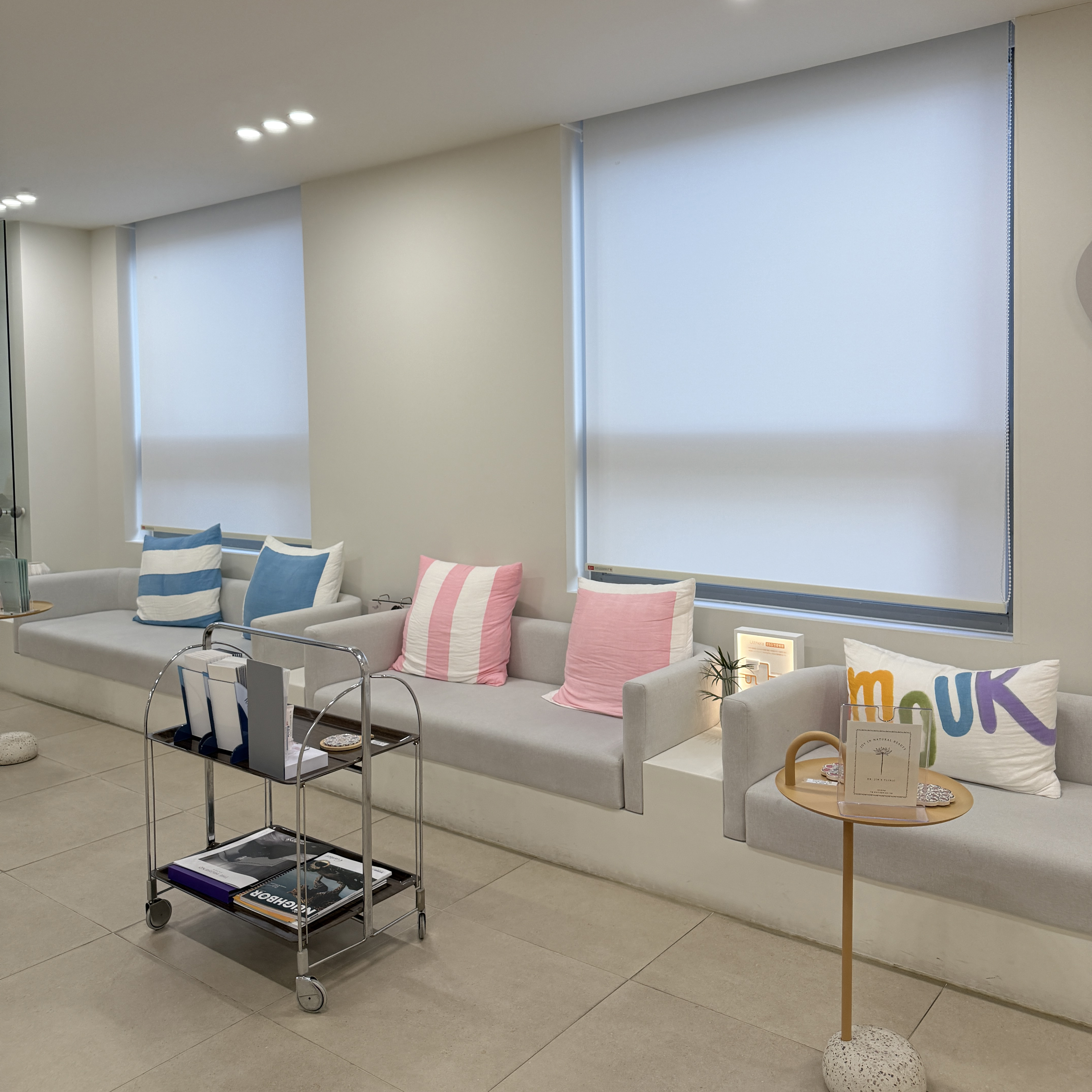 Dr.jins clinic 4
