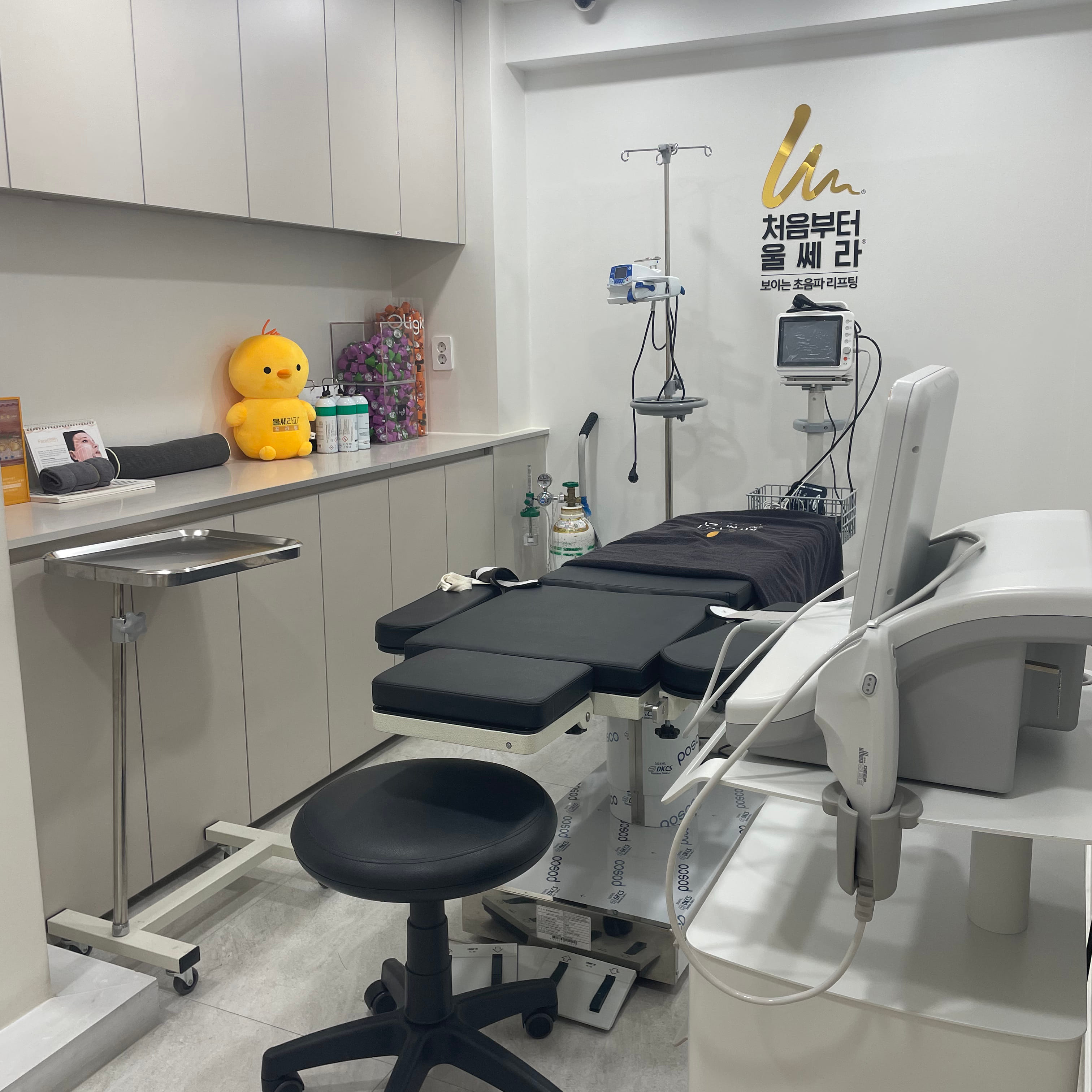 Dr.jins clinic 5